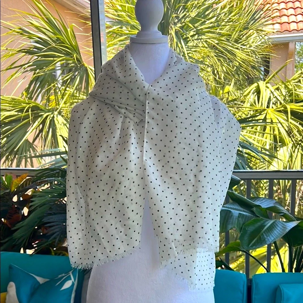 Charming Charlie chic polka